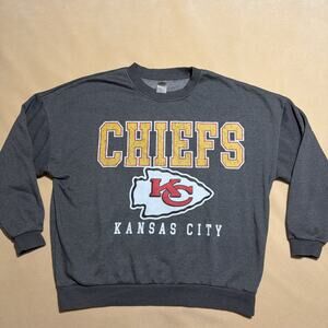 Kansas City Chiefs Size Large Sweatshirt Unisex Gray OVERSIZED Game Day Couture